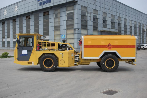 Camión de Transporte de Explosivos Subterráneo FCB-05